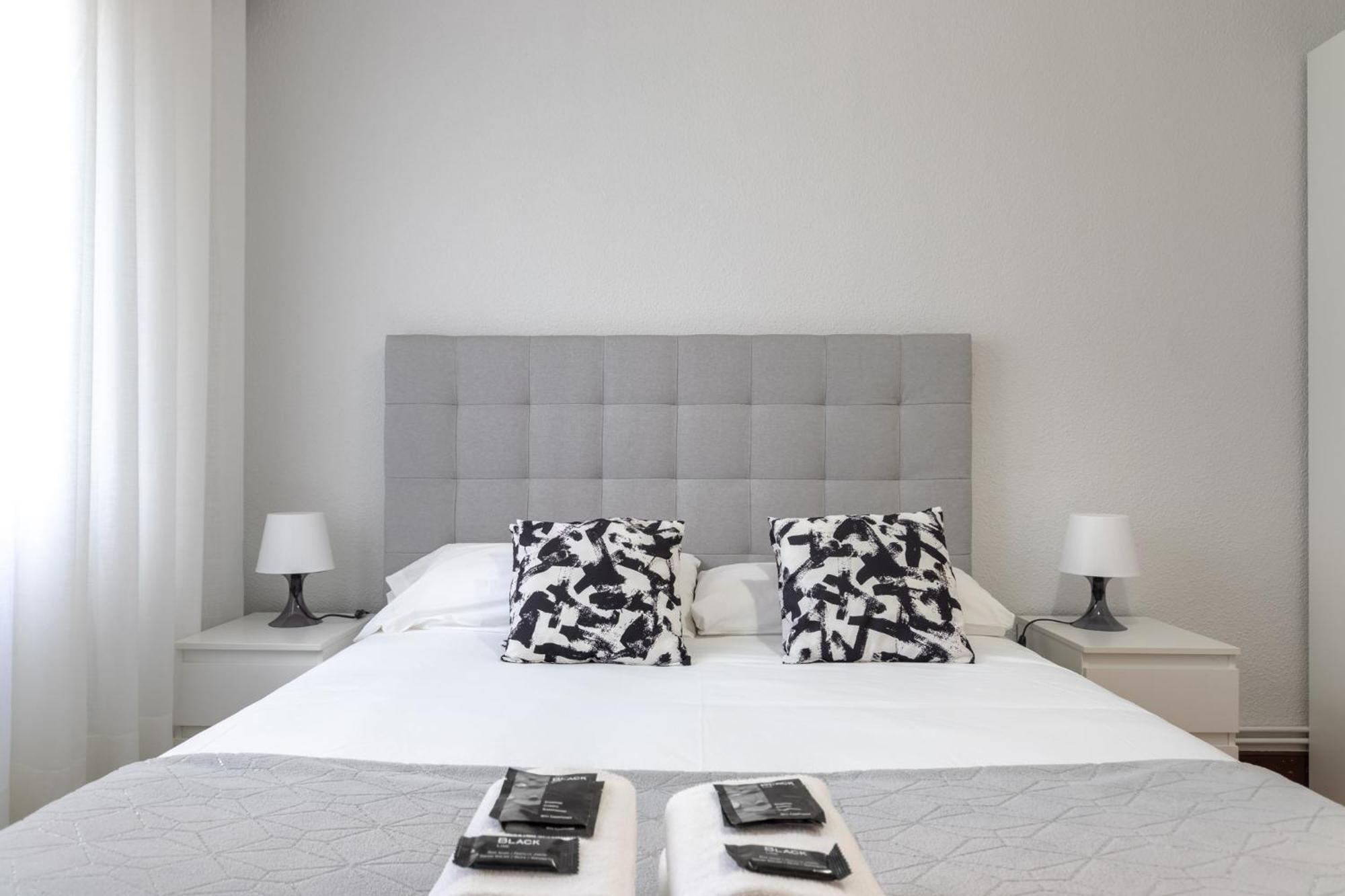 Etxebarria Apartment By People Rentals Bilbao Exterior photo